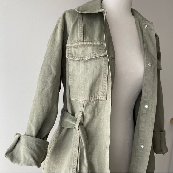 Belted Denim Shaket | DYNAMITE - Picture 6 of 14